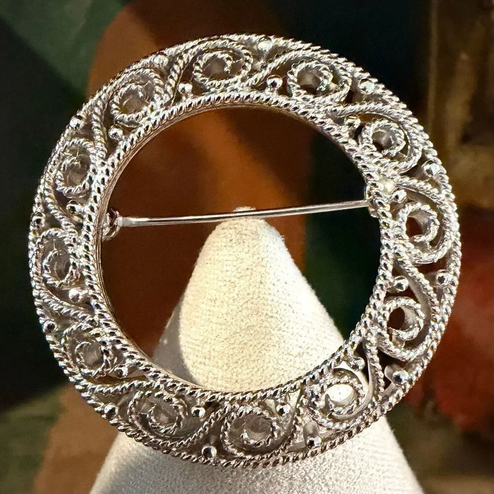 Vintage Silver Tone Openwork Filigree Circle Brooch